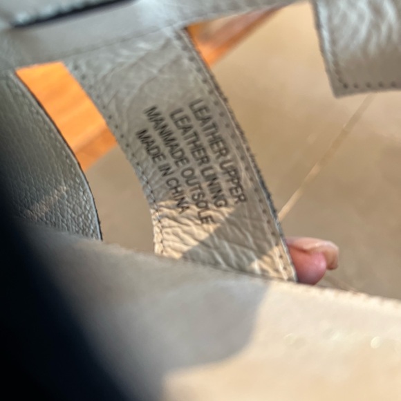 INTENTIONALLY BLANK Haddie Black Chunky Sandals Embossed Crocodile 🐊Leather Sz 9 - Picture 9 of 12